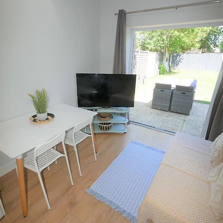 Turay Court Holiday Apartments 伯恩茅斯 外观 照片