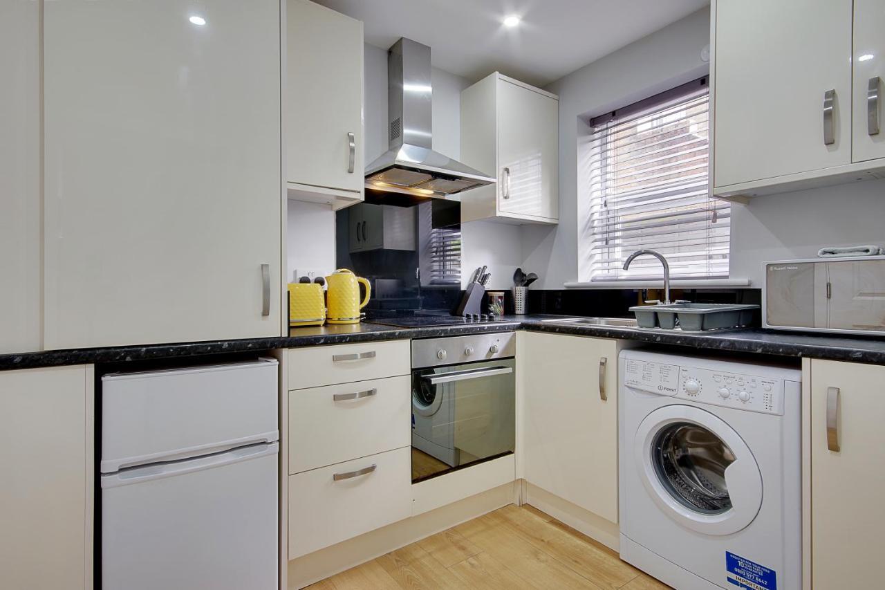 Turay Court Holiday Apartments 伯恩茅斯 外观 照片