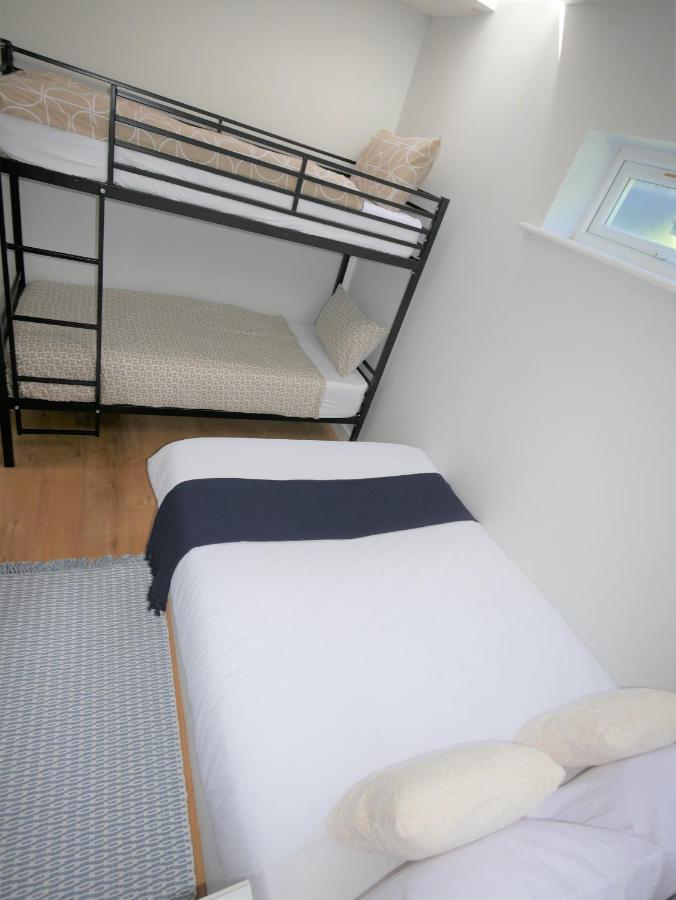 Turay Court Holiday Apartments 伯恩茅斯 外观 照片